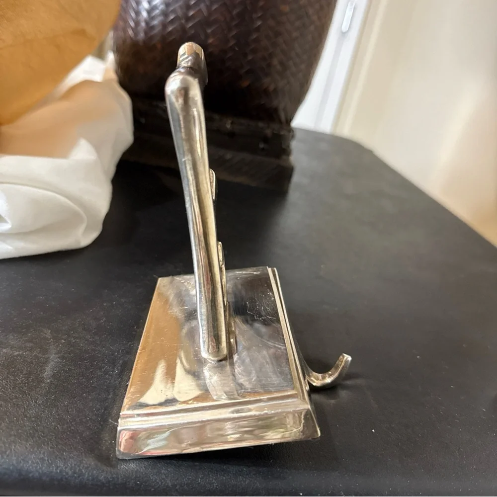 Pottery Barn Heavy Silver Stocking Holder Curly Letter E